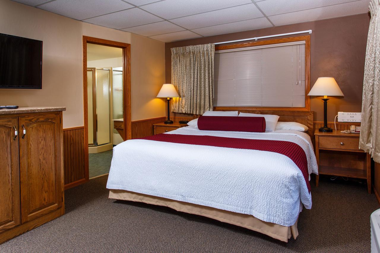 Shores Hotel 3*
