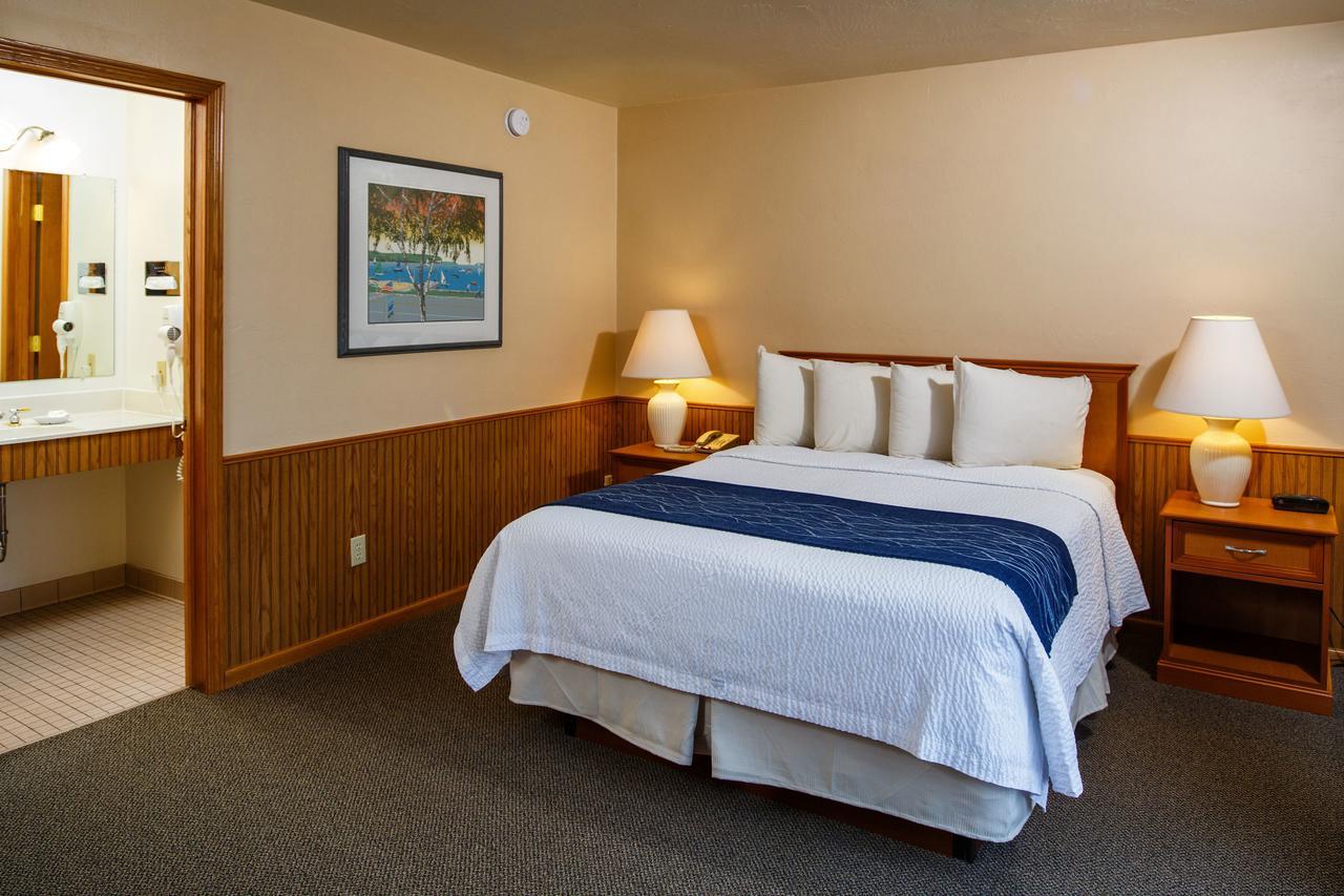 Shores Hotel Ephraim